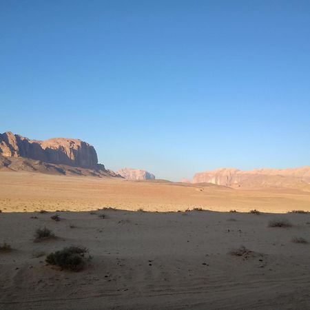 מלון וואדי רם Quite Bedouin Life מראה חיצוני תמונה
