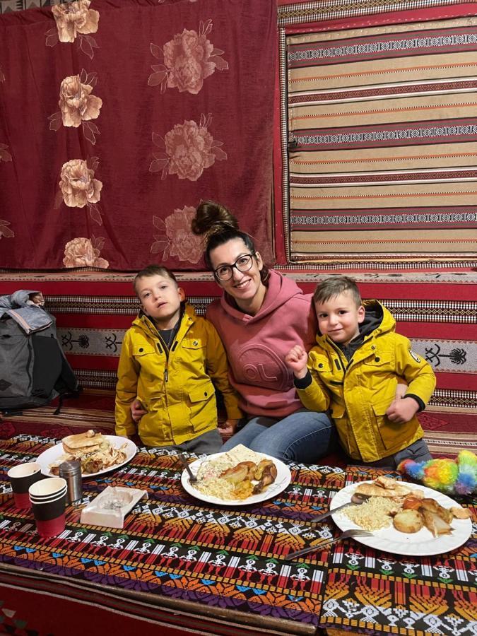 מלון וואדי רם Quite Bedouin Life מראה חיצוני תמונה
